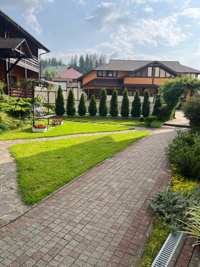 Central Courtyard Slavske Exterior photo